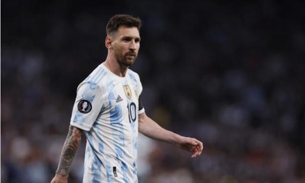 净利同比增超5倍！60亿液冷服务器概念股发布半年报|盘后公告集锦